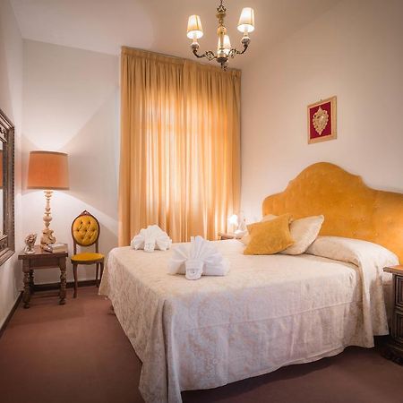 Simple Station Stay Firenze Bagian luar foto